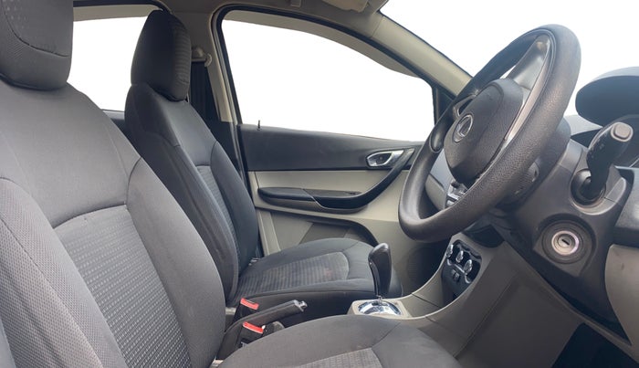 2017 Tata Tiago XZA PETROL, CNG, Automatic, 1,09,635 km, Right Side Front Door Cabin