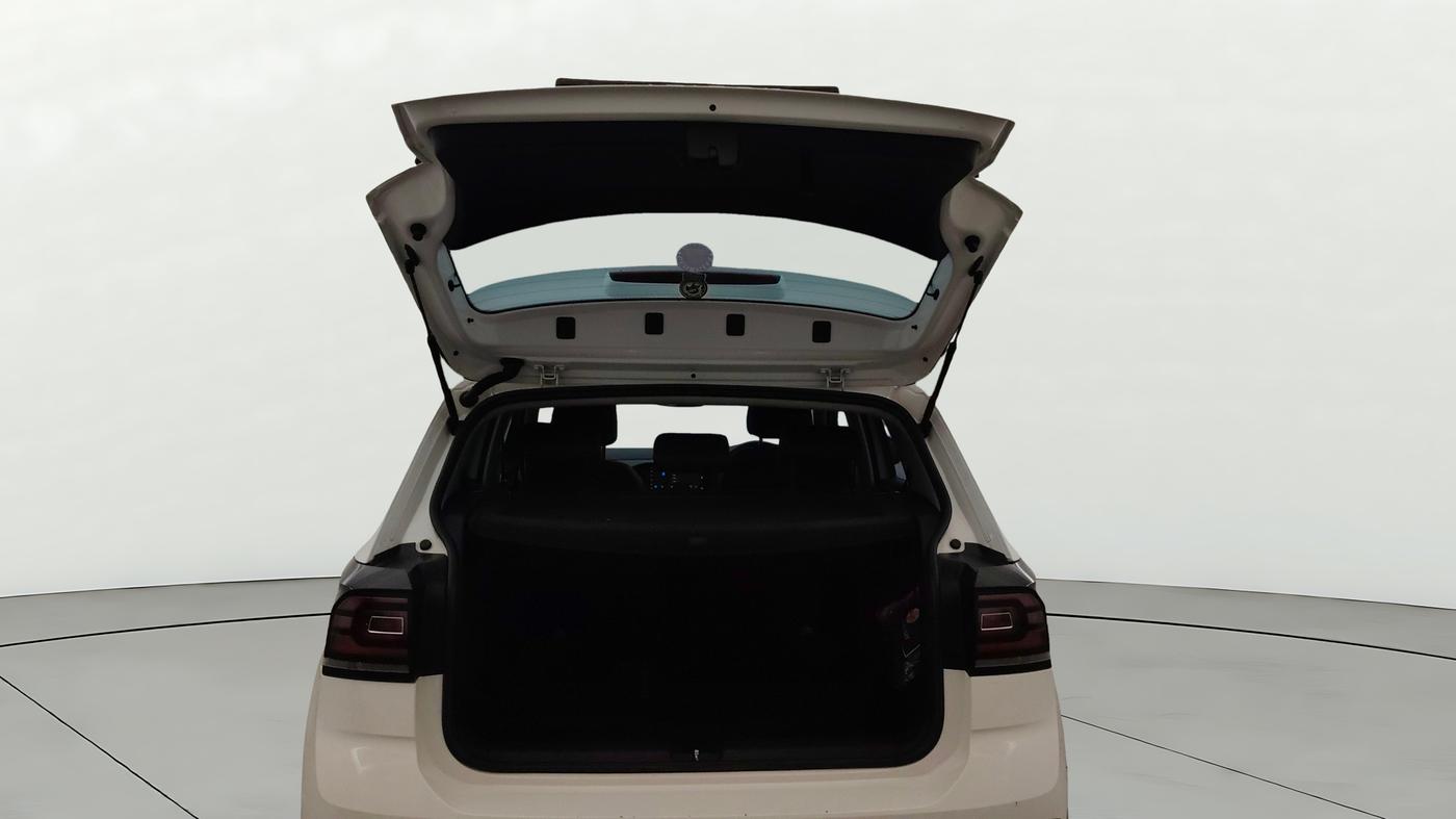 2022 Volkswagen TAIGUN TOPLINE 1.0 TSI AT, Petrol, Automatic, 86,565 km, Boot Door Open