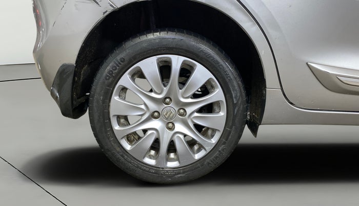 2017 Maruti Baleno ALPHA PETROL 1.2, Petrol, Manual, 33,581 km, Right Rear Wheel