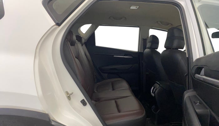 2020 KIA SONET HTK PLUS 1.0 DCT, Petrol, Automatic, 40,443 km, Right Side Rear Door Cabin