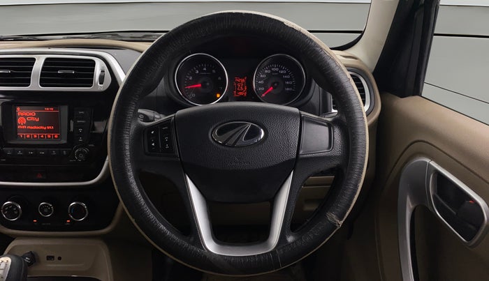 2018 Mahindra TUV300 T8, Diesel, Manual, 49,539 km, Steering Wheel Close Up