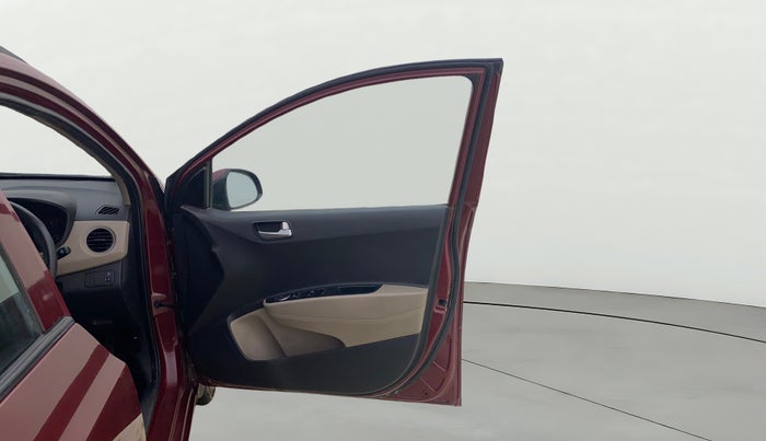 2016 Hyundai Grand i10 SPORTZ 1.2 KAPPA VTVT, Petrol, Manual, 73,944 km, RHS Front Door