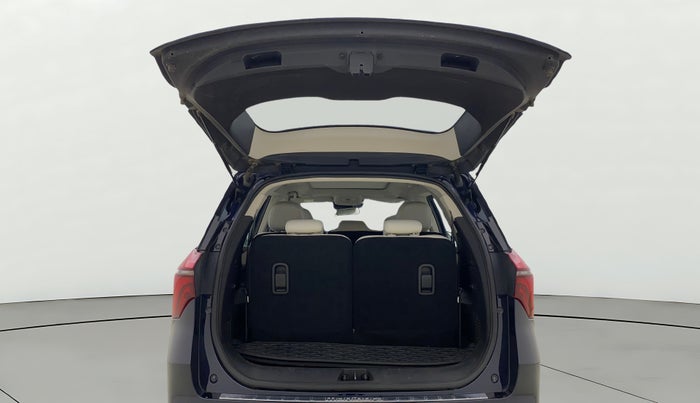 2025 Mahindra XUV700 AX 7 LUXURY D AT 7 STR, Diesel, Automatic, 15,433 km, Boot Door Open