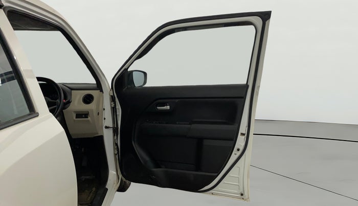 2023 Maruti New Wagon-R VXI 1.0, Petrol, Manual, 4,372 km, RHS Front Door