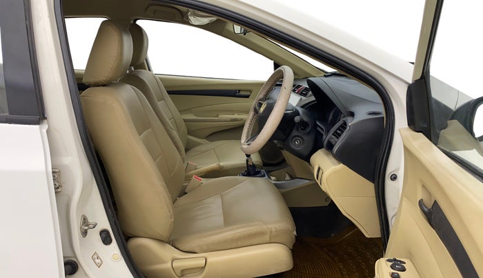 2012 Honda City 1.5L I-VTEC E MT, Petrol, Manual, 1,29,206 km, Right Side Front Door Cabin