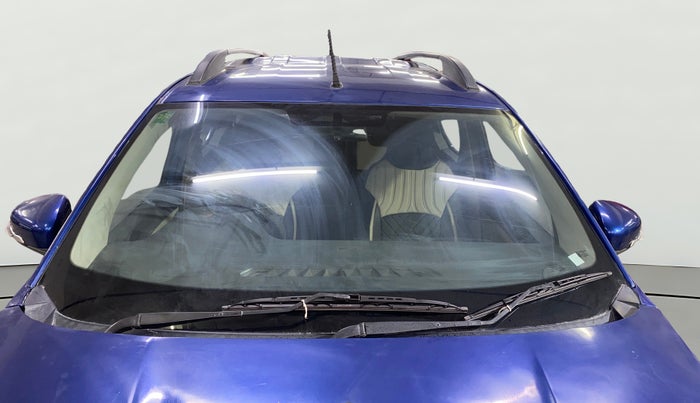 2020 Renault TRIBER RXZ, Petrol, Manual, 70,016 km, Front Windshield