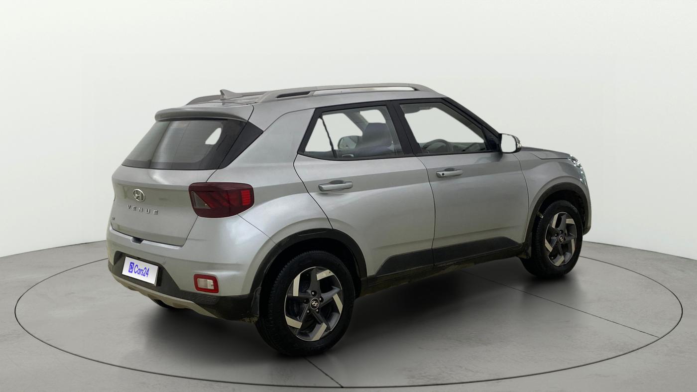 2021 Hyundai VENUE SX 1.5 CRDI, Diesel, Manual, 1,31,621 km, Right Back Diagonal