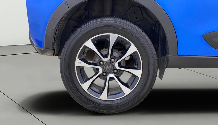 2021 Tata NEXON XZ PLUS PETROL, Petrol, Manual, 1,22,605 km, Right Rear Wheel