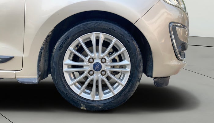 2019 Ford Figo Aspire TITANIUM 1.2 PETROL, Petrol, Manual, 52,267 km, Right Front Wheel