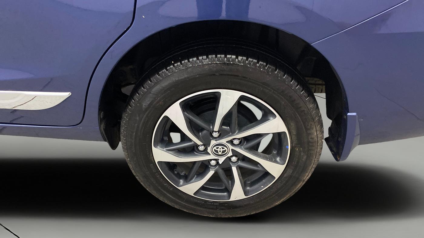 2024 Toyota RUMION  V MT , Petrol, Manual, 10,286 km, Left Rear Wheel