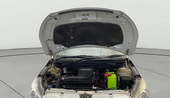 2016 Maruti Ciaz ZXI, Petrol, Manual, 95,555 km, Open Bonet