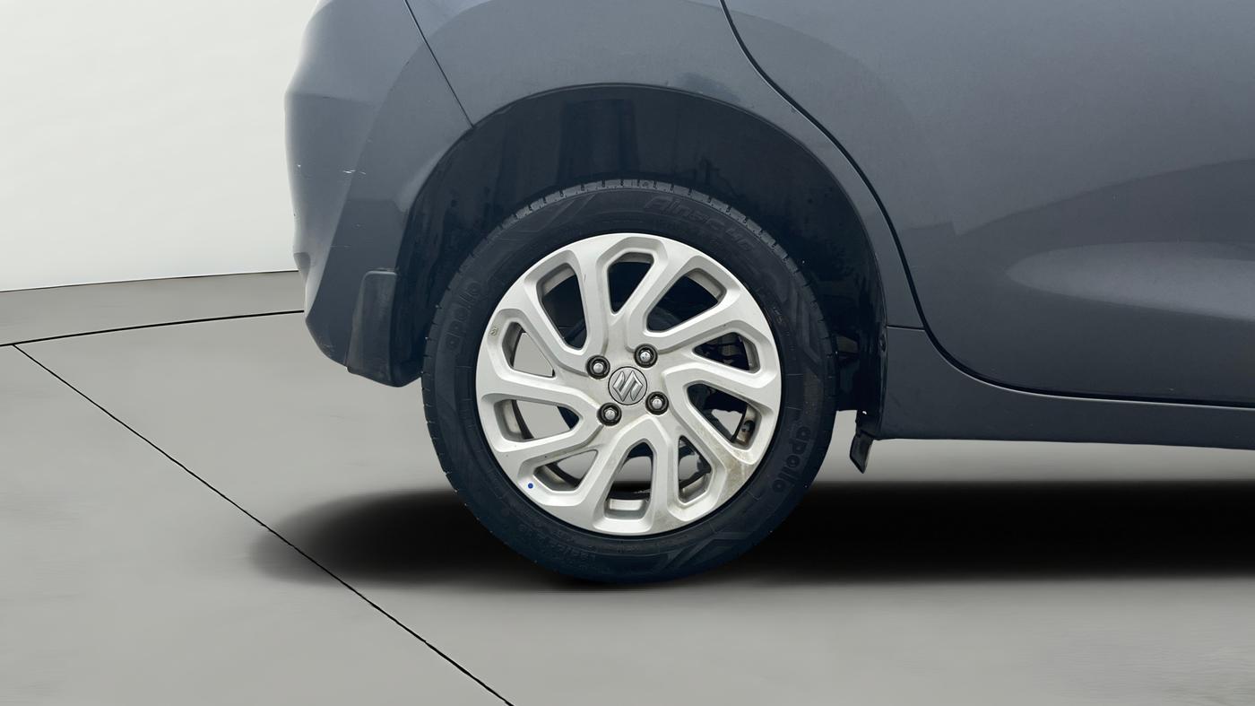 2023 Maruti Baleno ZETA PETROL 1.2, Petrol, Manual, 12,314 km, Right Rear Wheel