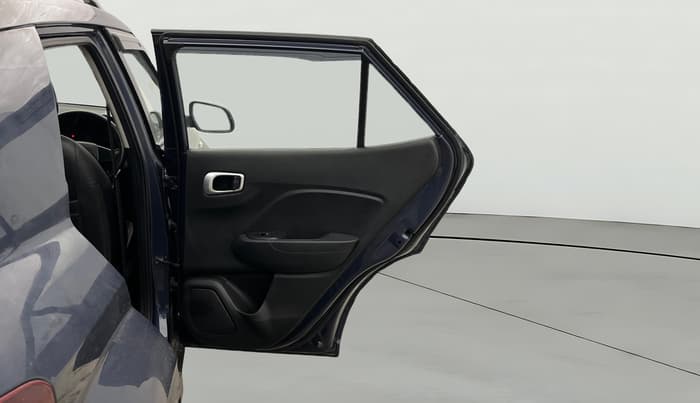 2022 Hyundai VENUE S 1.2, Petrol, Manual, 20,845 km, RHS Rear Door
