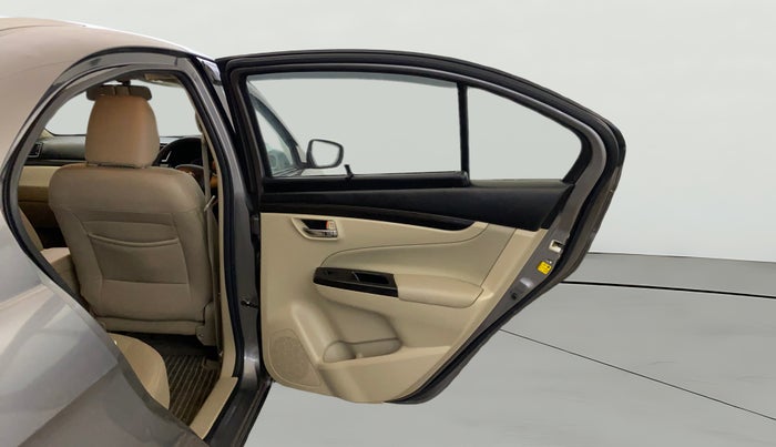 2017 Maruti Ciaz ZETA 1.4  MT PETROL, Petrol, Manual, 57,505 km, RHS Rear Door