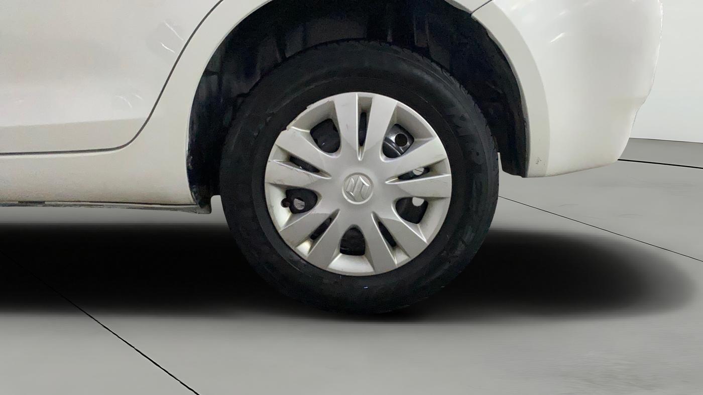 2014 Maruti Swift Dzire VDI, Diesel, Manual, 91,924 km, Left Rear Wheel