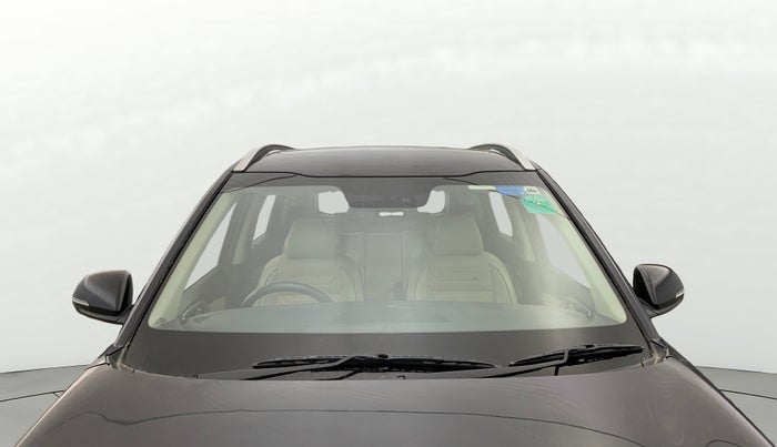 2022 KIA CARENS LUXURY PLUS 1.4 PETROL DCT 7 STR, Petrol, Automatic, 82,165 km, Front Windshield