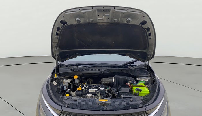 2022 Tata ALTROZ XZ PLUS PETROL, Petrol, Manual, 70,104 km, Open Bonet