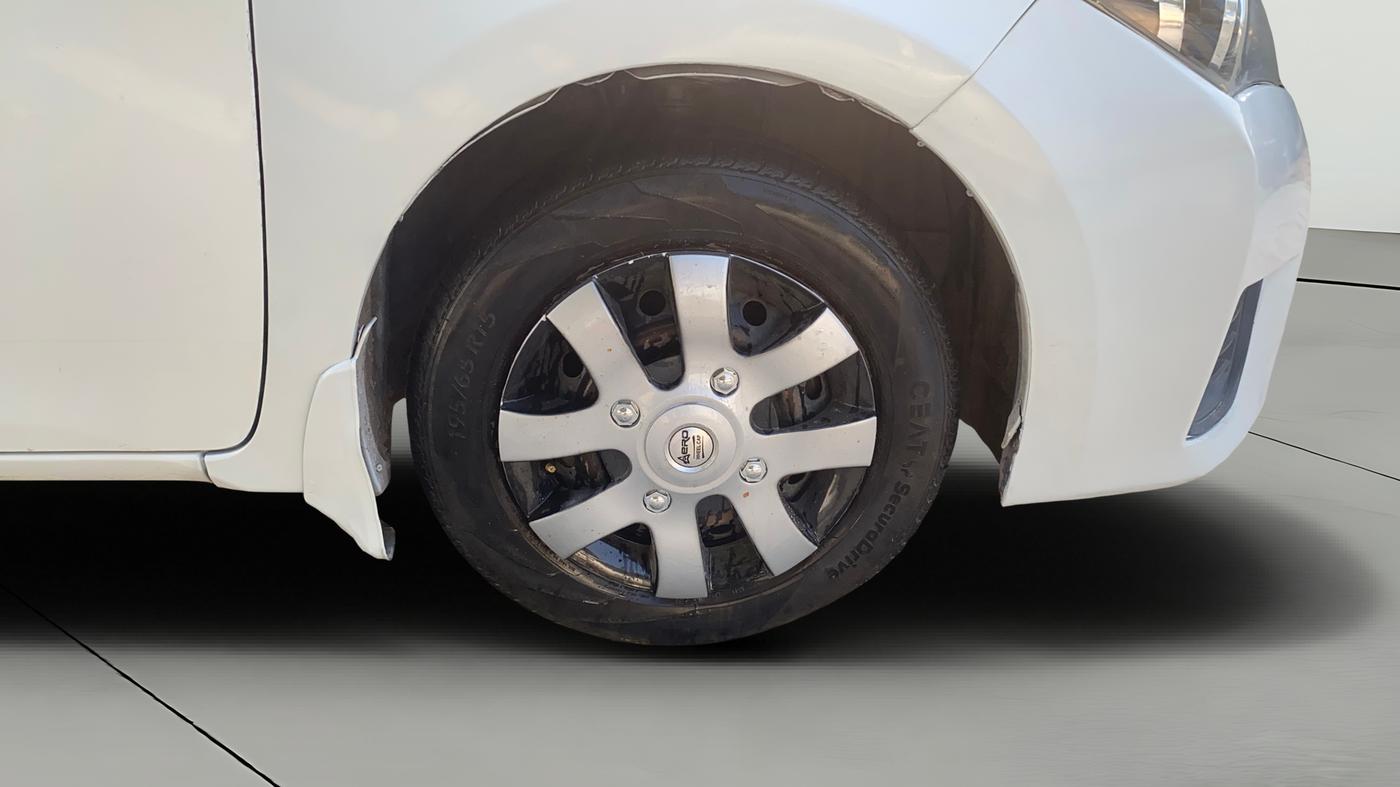2016 Toyota Corolla Altis JS PETROL, Petrol, Manual, 74,046 km, Right Front Wheel
