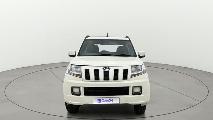 2015 Mahindra TUV300 T6, Diesel, Manual, 1,18,119 km, Front