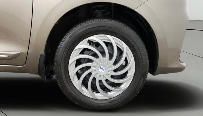 2020 Maruti Ertiga VXI CNG, CNG, Manual, 28,202 km, Right Front Wheel