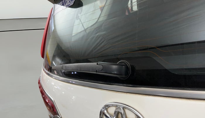 2018 Toyota Fortuner 2.8 4X2 MT, Diesel, Manual, 88,392 km, Rear Wiper
