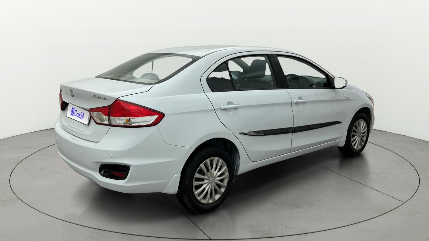 2016 Maruti Ciaz VXI+AT, Petrol, Automatic, 1,20,281 km, Right Back Diagonal