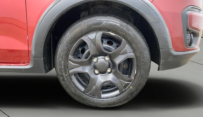 2019 Ford FREESTYLE AMBIENTE 1.5 DIESEL, Diesel, Manual, 55,165 km, Right Front Wheel