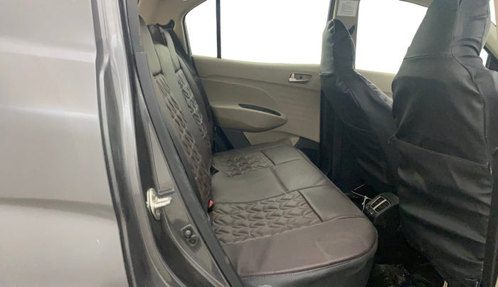 2019 Hyundai NEW SANTRO SPORTZ CNG, CNG, Manual, 97,340 km, Right Side Rear Door Cabin