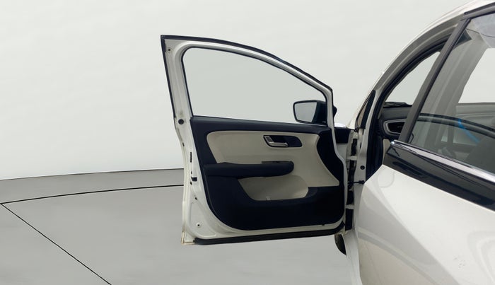 2022 Tata ALTROZ XZA, Petrol, Automatic, 21,096 km, LHS Front Door