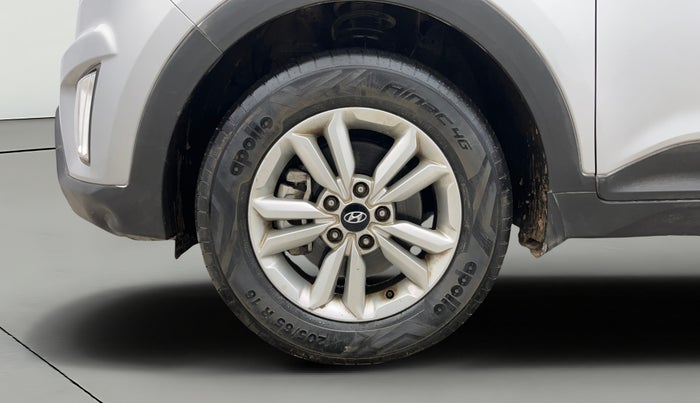 2017 Hyundai Creta SX PLUS 1.6 PETROL, Petrol, Manual, 61,043 km, Left Front Wheel