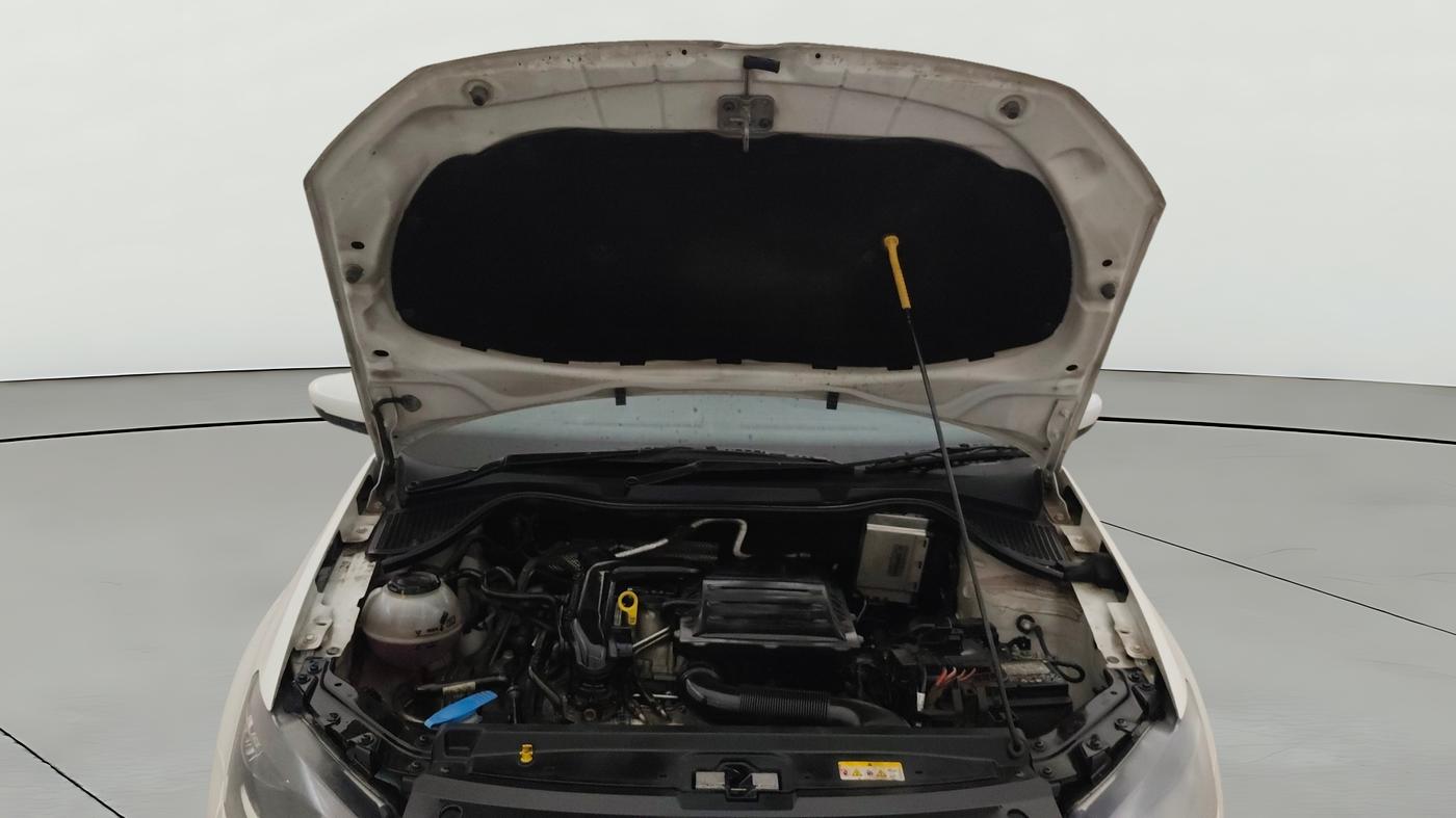 2021 Volkswagen Polo COMFORTLINE 1.0L TSI AT, Petrol, Automatic, 32,487 km, Open Bonet