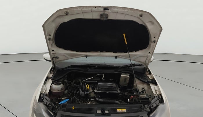 2021 Volkswagen Polo COMFORTLINE 1.0L TSI AT, Petrol, Automatic, 32,415 km, Open Bonet