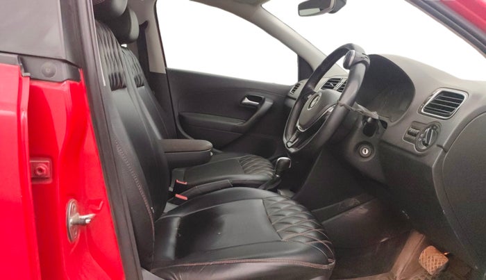 2021 Volkswagen Polo 1.0 GT TSI AT, Petrol, Automatic, 83,741 km, Right Side Front Door Cabin