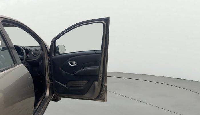 2019 Datsun Redi Go S 1.0, Petrol, Manual, 46,620 km, RHS Front Door