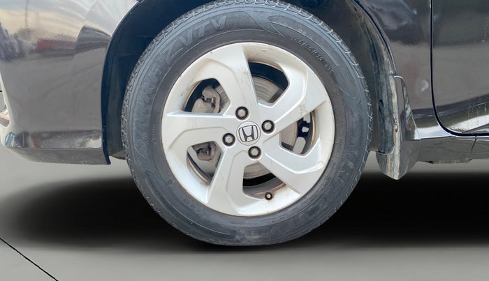 2015 Honda City 1.5L I-VTEC VX, Petrol, Manual, 1,02,170 km, Left Front Wheel