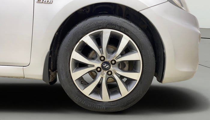 2014 Hyundai Verna FLUIDIC 1.4 CRDI CX, Diesel, Manual, 1,08,392 km, Right Front Wheel