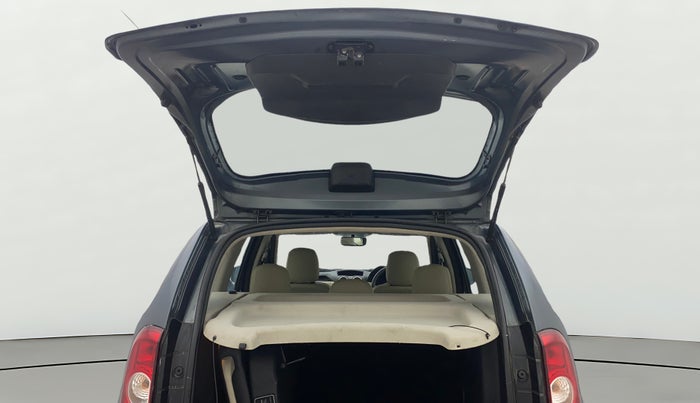 2014 Renault Duster 85 PS RXL DIESEL, Diesel, Manual, 96,698 km, Boot Door Open