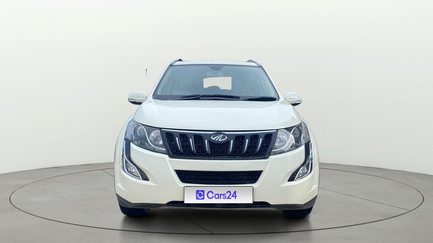 2015 Mahindra XUV500 W10, Diesel, Manual, 77,864 km, Front