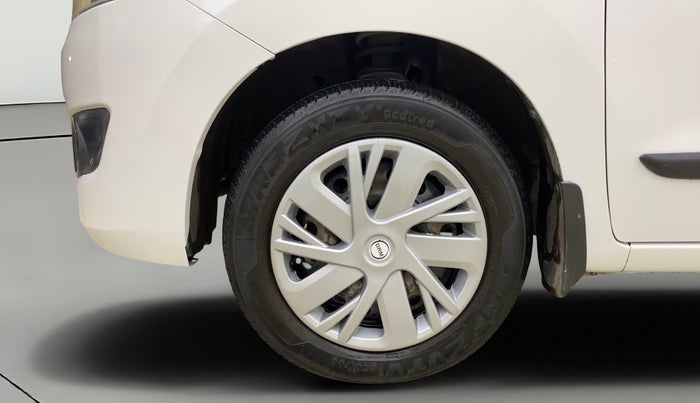 2016 Maruti Wagon R 1.0 VXI AMT, Petrol, Automatic, 48,590 km, Left Front Wheel