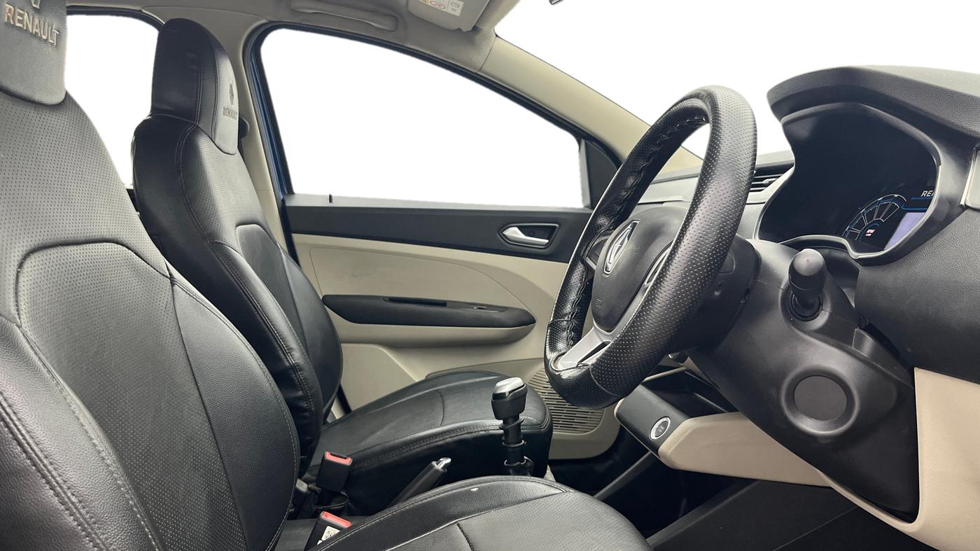 2020 Renault TRIBER RXZ, Petrol, Manual, 1,11,798 km, Right Side Front Door Cabin