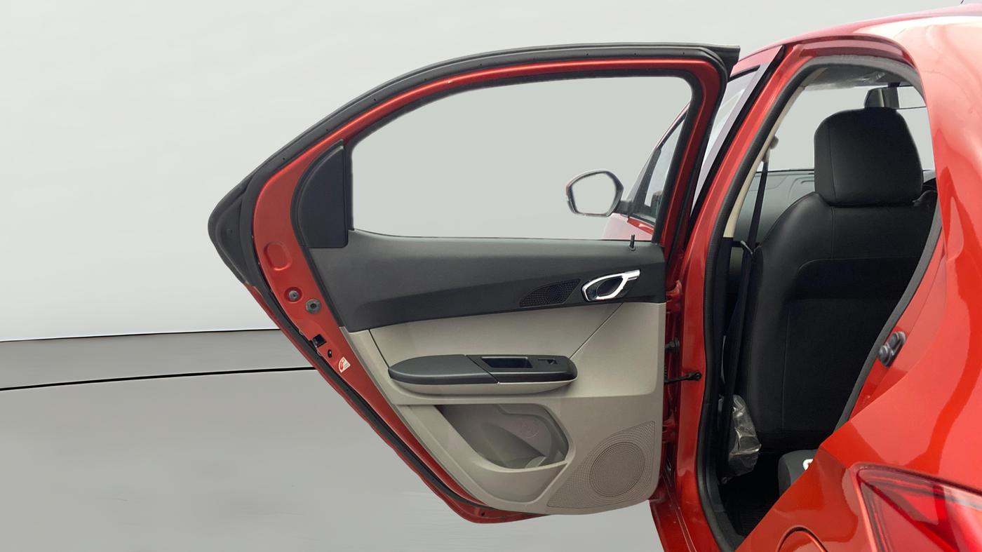 2019 Tata Tiago XZA PETROL, Petrol, Automatic, 23,492 km, LHS Rear Door