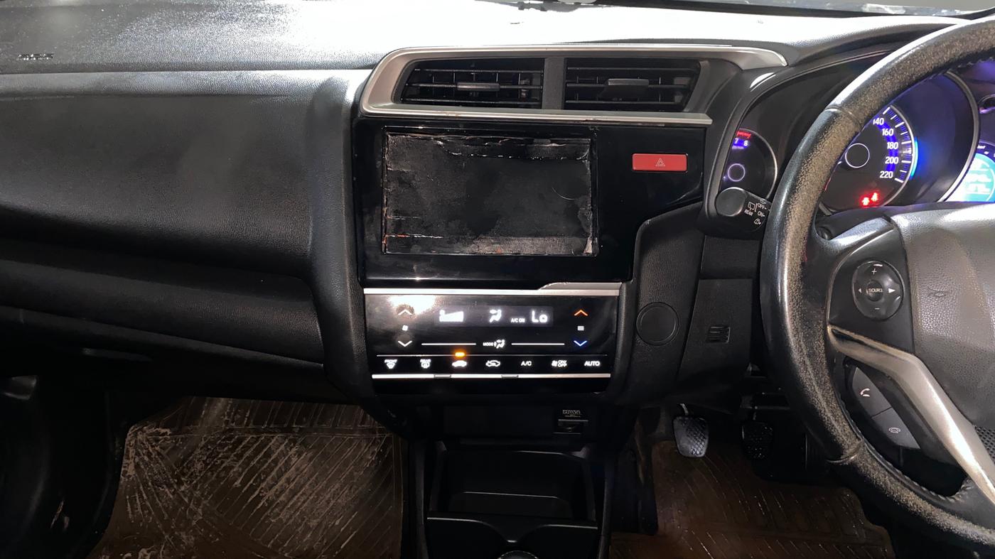 2015 Honda Jazz 1.2L I-VTEC VX, Petrol, Manual, 58,342 km, Air Conditioner