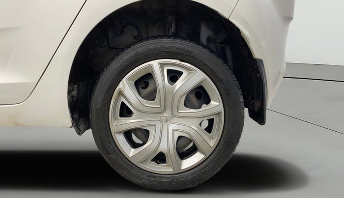 2022 Tata ALTROZ XT PETROL, Petrol, Manual, 63,748 km, Left Rear Wheel