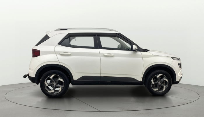 2021 Hyundai VENUE SX 1.5 CRDI, Diesel, Manual, 54,146 km, Right Side View