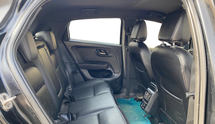 2021 Tata ALTROZ XZ PLUS PETROL DARK EDITION, Petrol, Manual, 40,036 km, Right Side Rear Door Cabin