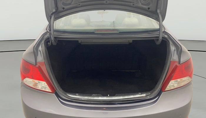 2014 Hyundai Verna FLUIDIC 1.6 VTVT SX, Petrol, Manual, 62,685 km, Boot Open Zoomed View