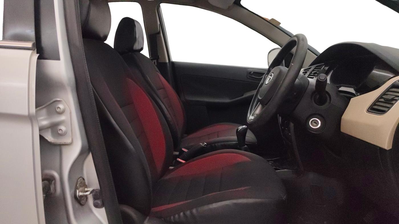 2015 Tata Zest XM PETROL, Petrol, Manual, 99,222 km, Right Side Front Door Cabin