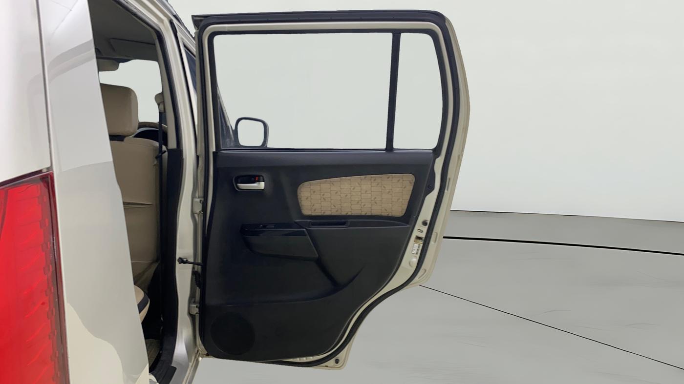 2017 Maruti Wagon R 1.0 VXI, Petrol, Manual, 72,899 km, RHS Rear Door