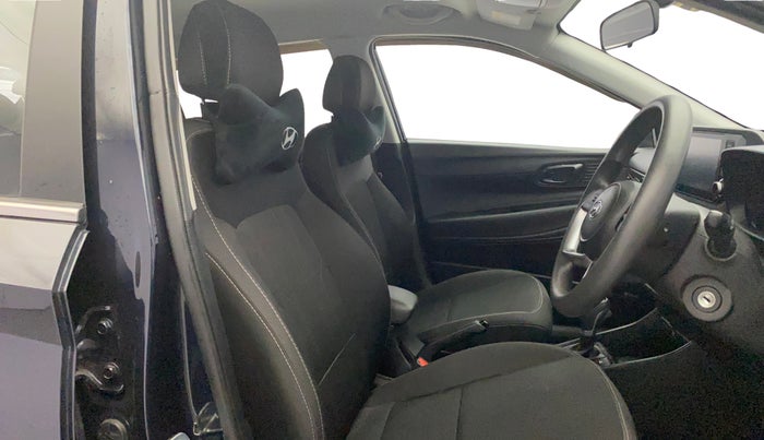 2023 Hyundai NEW I20 Sportz 1.2 IVT, Petrol, Automatic, 17,729 km, Right Side Front Door Cabin