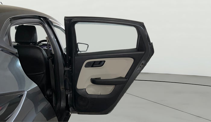 2022 Tata ALTROZ XM PLUS PETROL, Petrol, Manual, 58,299 km, RHS Rear Door